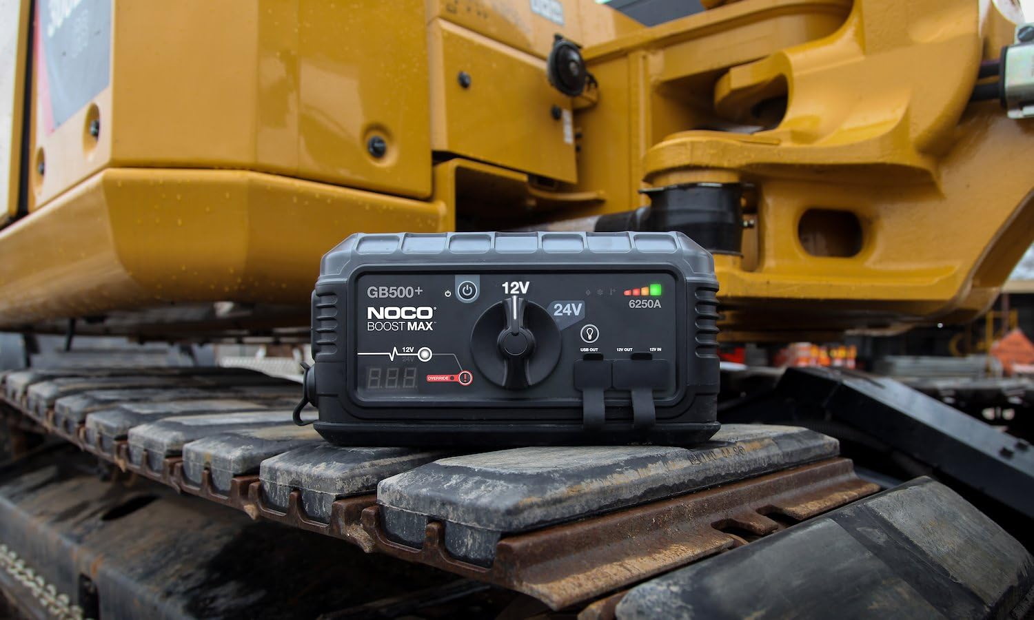 noco-boost-max-gb500-booster-de-batterie-lithium-ultrasafe-12v-24v-6250a-d-marre image 2