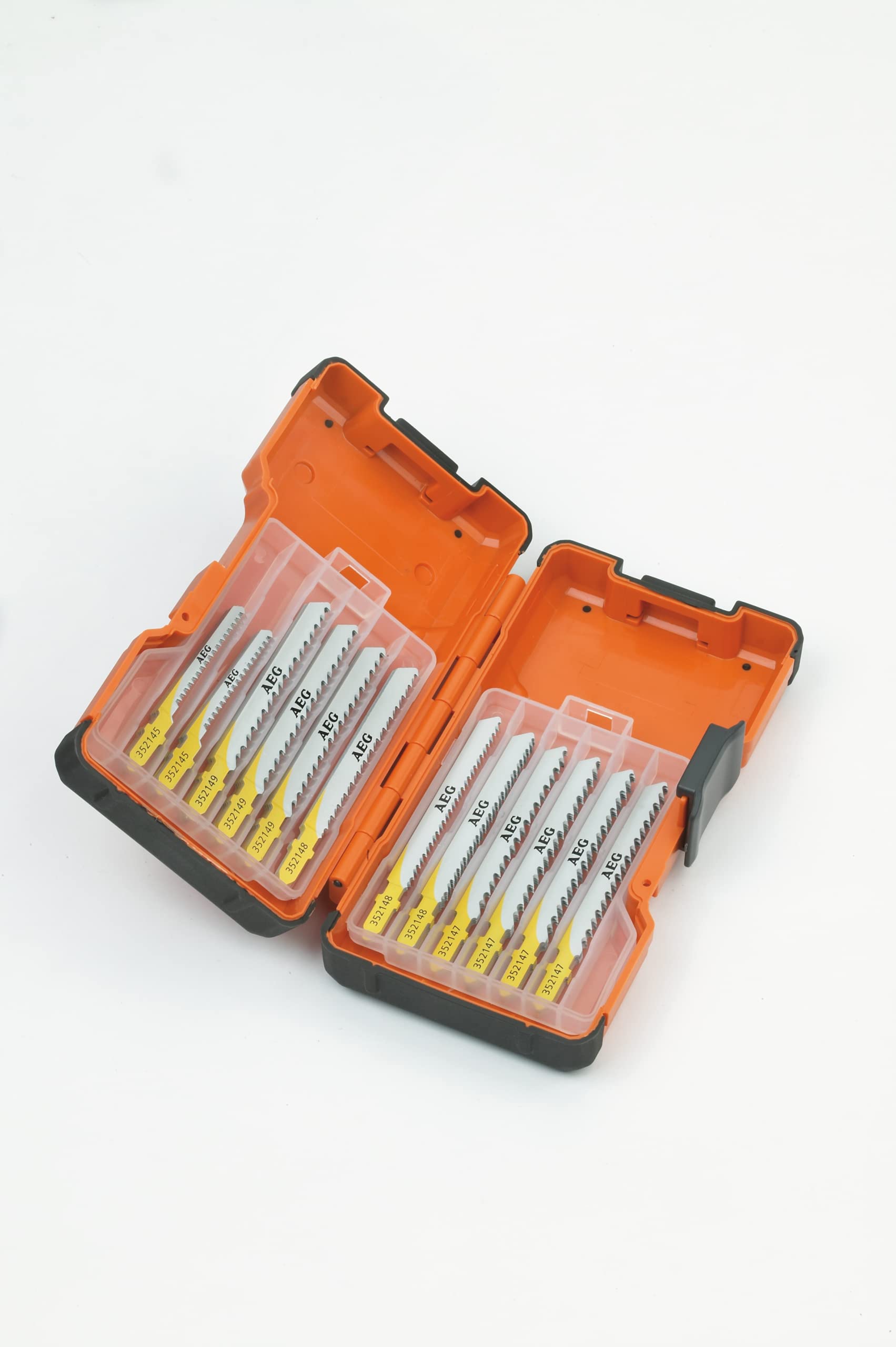 aeg-set-de-50-lames-de-scie-sauteuse-panach-es-bois-m-tal-et-plastique-coffret-a image 1