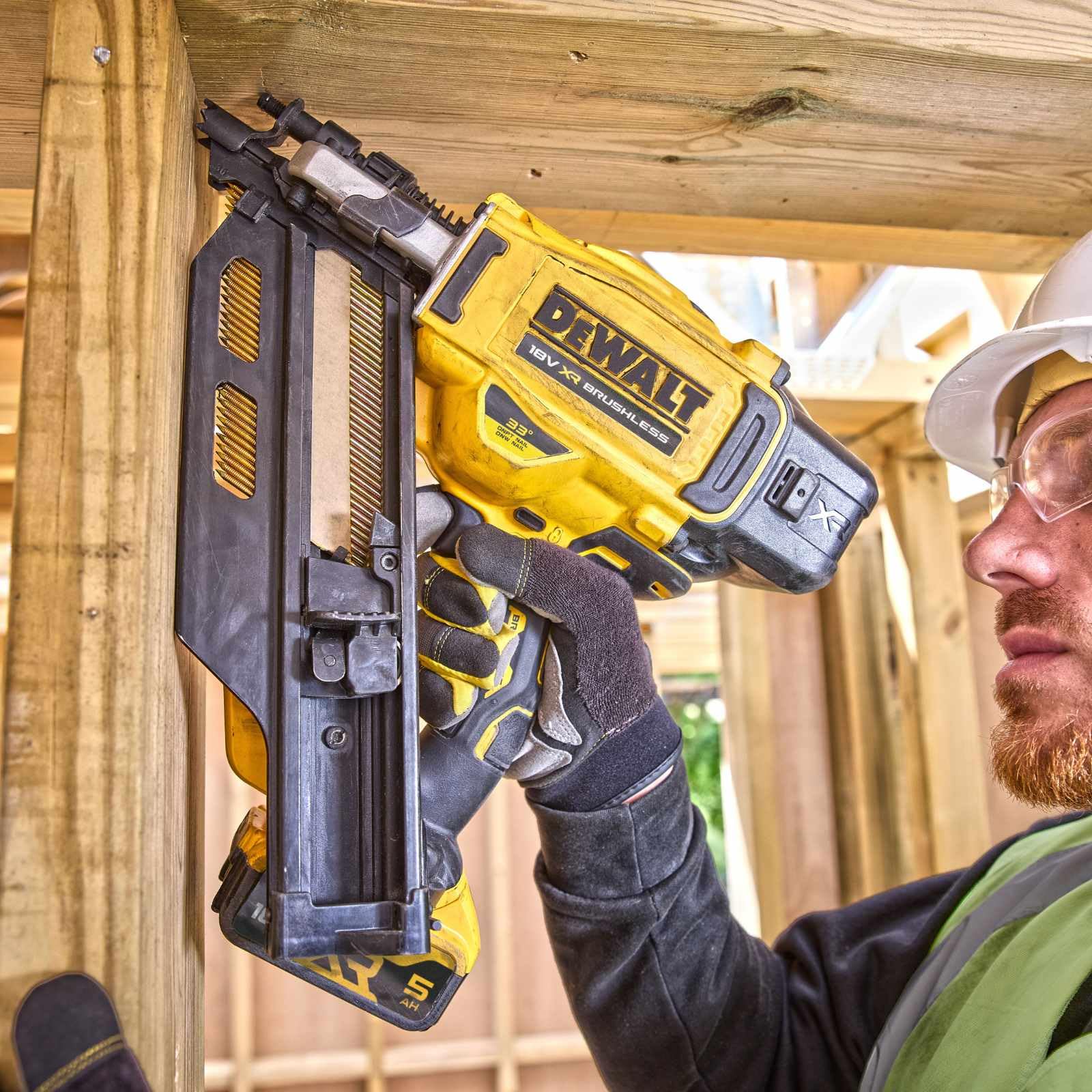 dewalt-dcn930n-xj-cloueur-charpente-xr-18v-brushless-nouvelle-g-n-ration-clous-j image 5