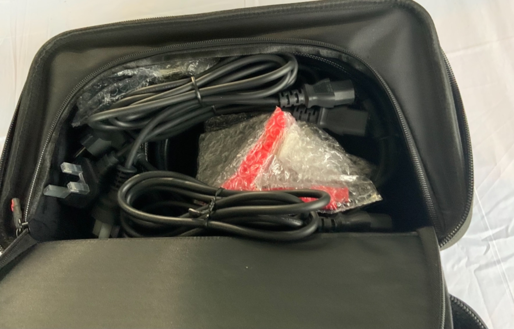 Très bon chargeur, notice à améliorer