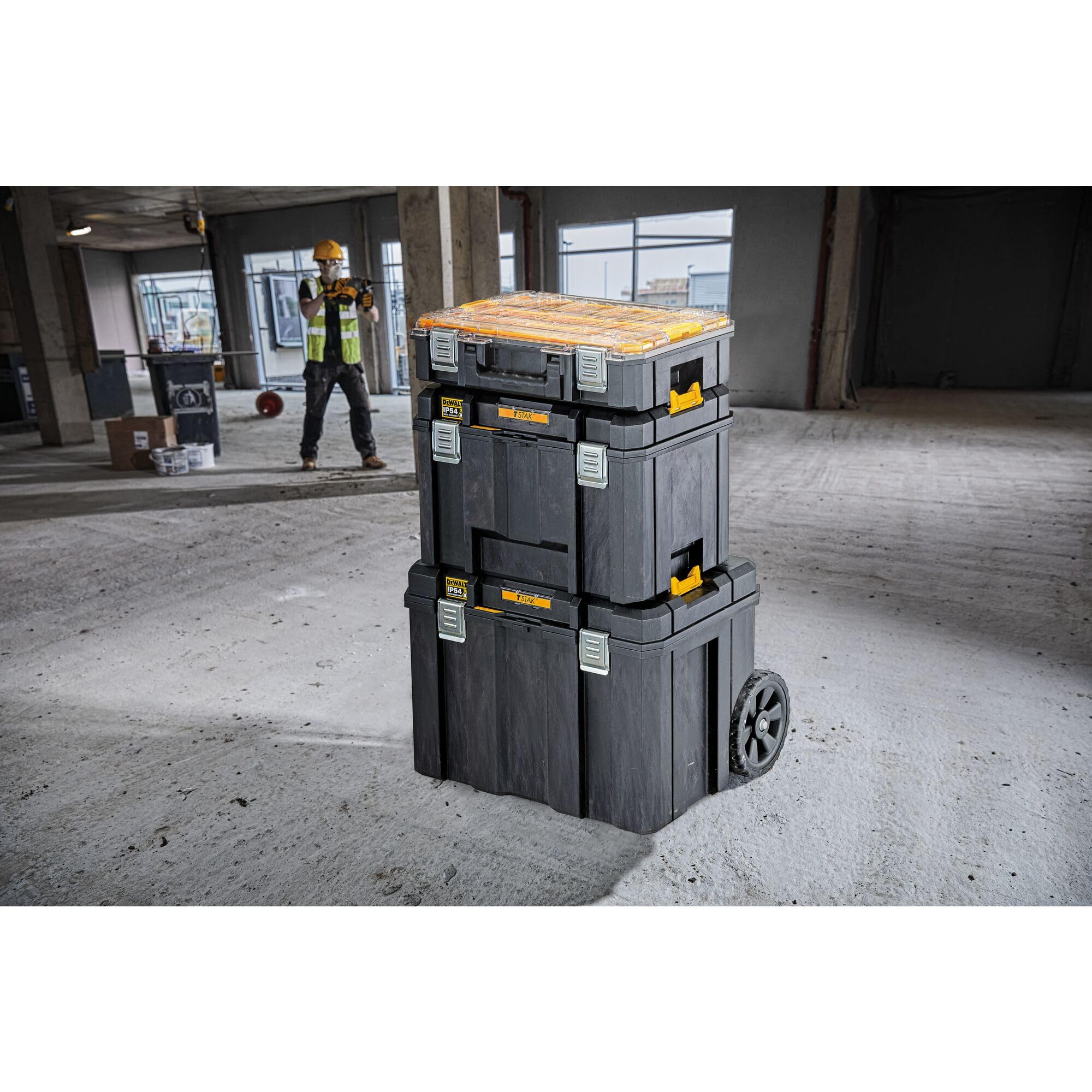 dewalt-dwst83347-1-coffret-tstak-mobile-grande-contenance-poign-e-t-lescopique-i image 6