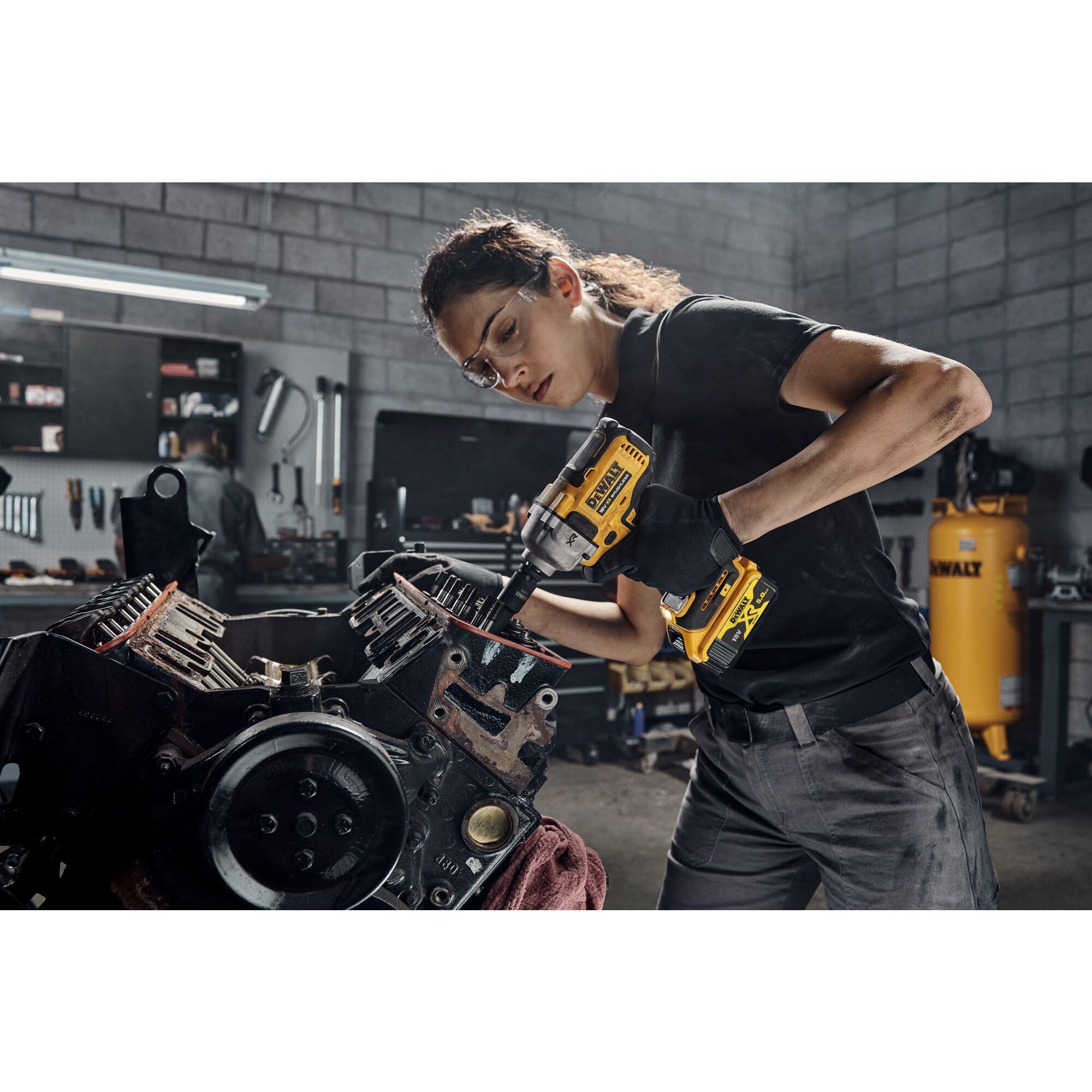 dewalt-dcf891n-xj-cl-choc-sans-fil-brushless-18v-xr-ultracompacte-carr-1-2-avec- image 3