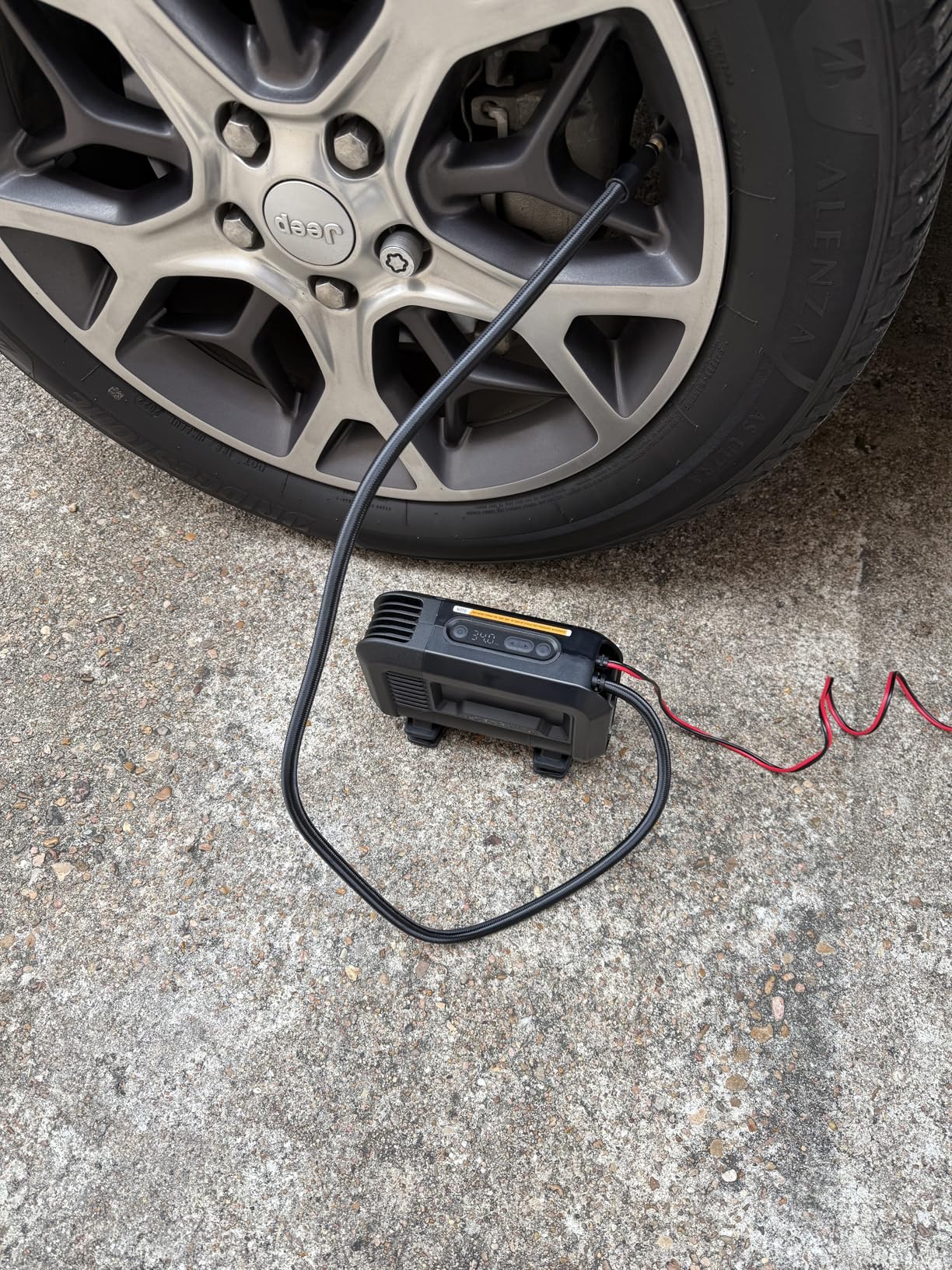 Idéal pour les pneus de voiture